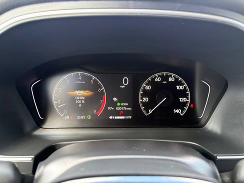 Certified 2024 Honda Pilot Touring image 9