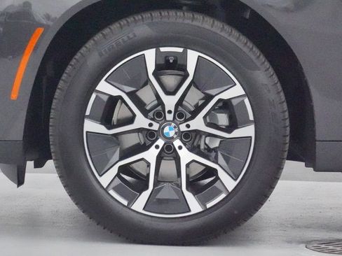 Used 2025 BMW X3 xDrive30i w/ Convenience Package image 5