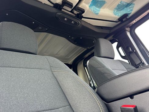 New 2026 Jeep Gladiator Sport image 13