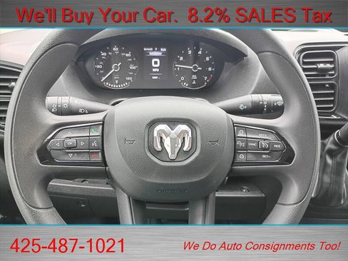 Used 2025 RAM ProMaster 2500 w/ Convenience Group image 14