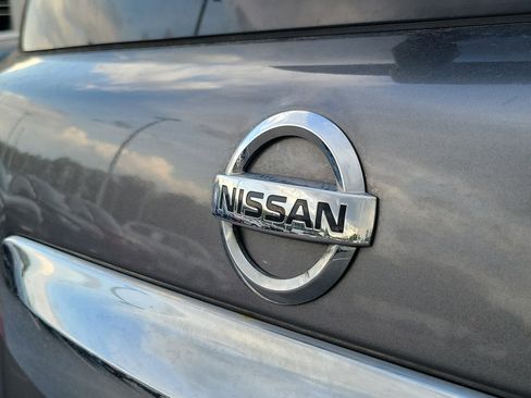 Used 2019 Nissan Armada SL w/ Premium Package AWD/4WD image 7