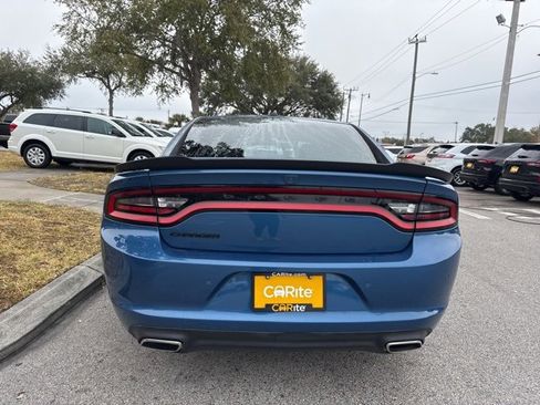Used 2020 Dodge Charger SXT w/ Blacktop Package image 6