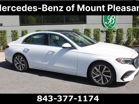 Used 2025 Mercedes-Benz E 350 4MATIC Sedan image 2
