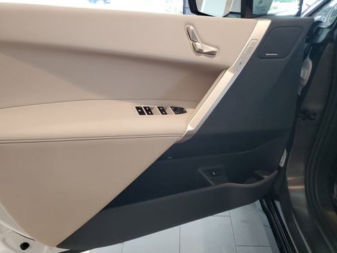 New 2026 BMW iX xDrive45 image 18