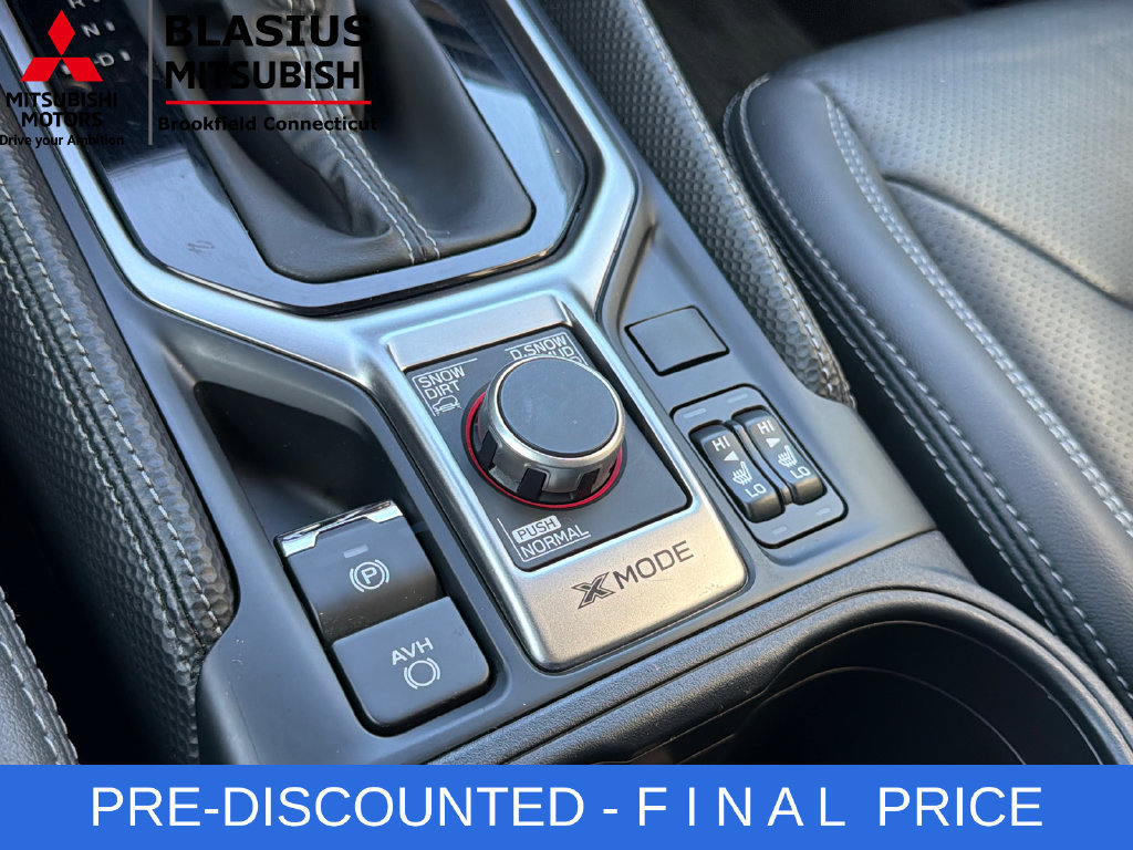 Used 2023 Subaru Forester Touring AWD/4WD image 32