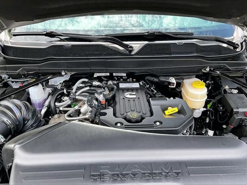 New 2026 RAM 2500 Big Horn AWD/4WD image 36
