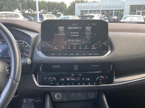 Used 2023 Nissan Rogue SL w/ SL Premium Package AWD/4WD image 24