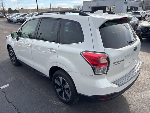 Used 2018 Subaru Forester 2.5i Limited image 4