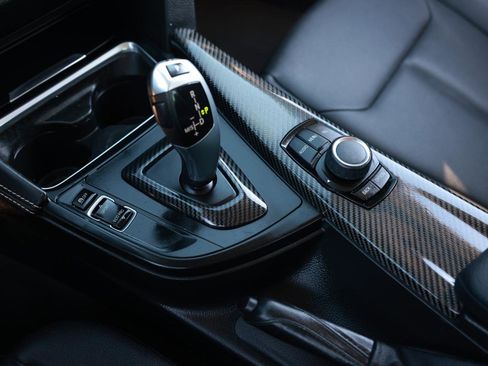 Used 2014 BMW 320i Sedan image 36