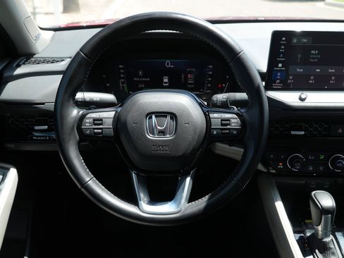 Used 2023 Honda Accord Touring image 22