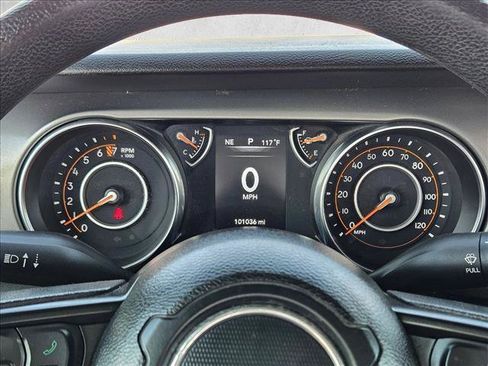 Used 2021 Jeep Wrangler Unlimited Sport AWD/4WD image 13