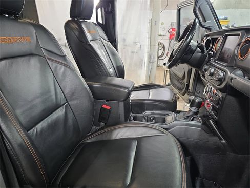 Used 2021 Jeep Gladiator Mojave w/ Uconnect 4C Nav & Sound Group image 10