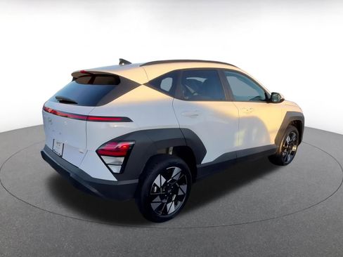 Used 2025 Hyundai Kona SEL image 15