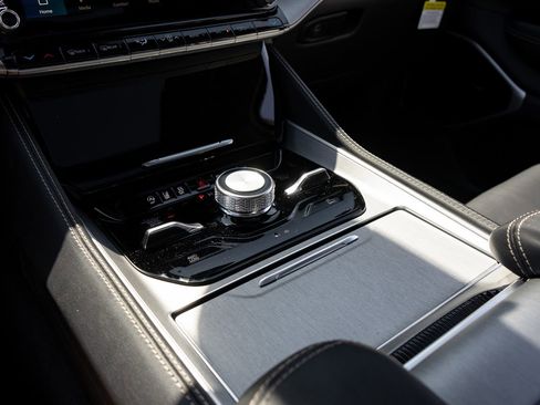 New 2026 Jeep Grand Wagoneer Limited AWD/4WD image 49