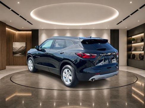 Used 2021 Chevrolet Blazer LT AWD/4WD image 5