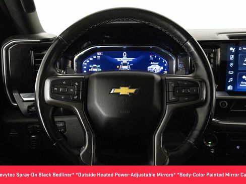 Used 2024 Chevrolet Silverado 1500 High Country w/ High Country Premium Package AWD/4WD image 32