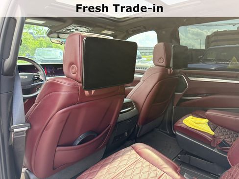 Used 2025 Cadillac Escalade Sport w/ Touring Package AWD/4WD image 20