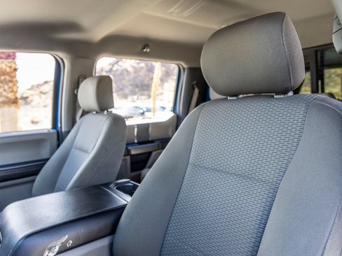Used 2019 Ford F150 XLT w/ Equipment Group 302A Luxury AWD/4WD image 13