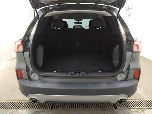 Used 2022 Ford Escape SE FWD image 29