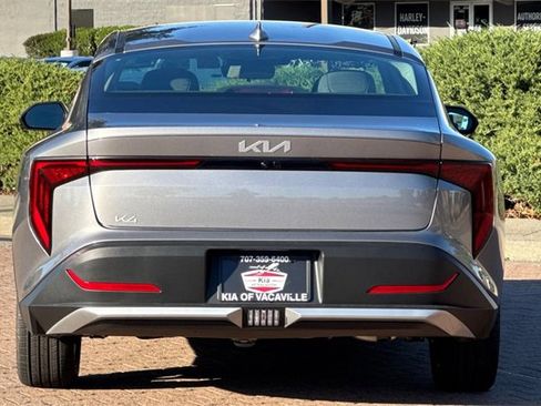 New 2025 Kia K4 EX image 6