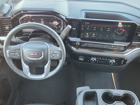 Certified 2024 GMC Sierra 1500 Elevation image 32