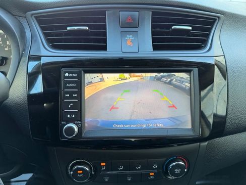 Used 2019 Nissan Sentra S image 16
