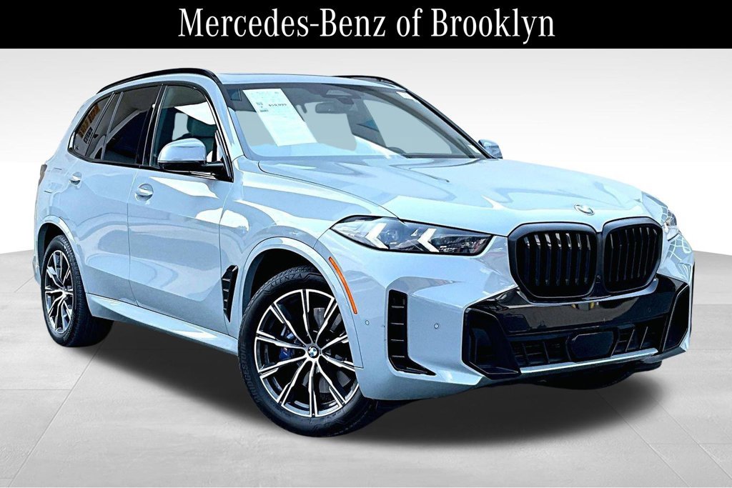 Used 2025 BMW X5 xDrive40i w/ M Sport Package AWD/4WD image 1