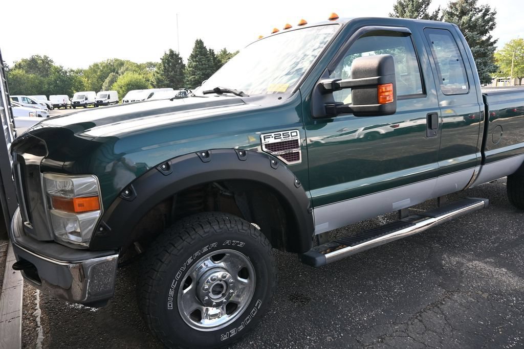 Used 2008 Ford F250 XLT AWD/4WD image 3