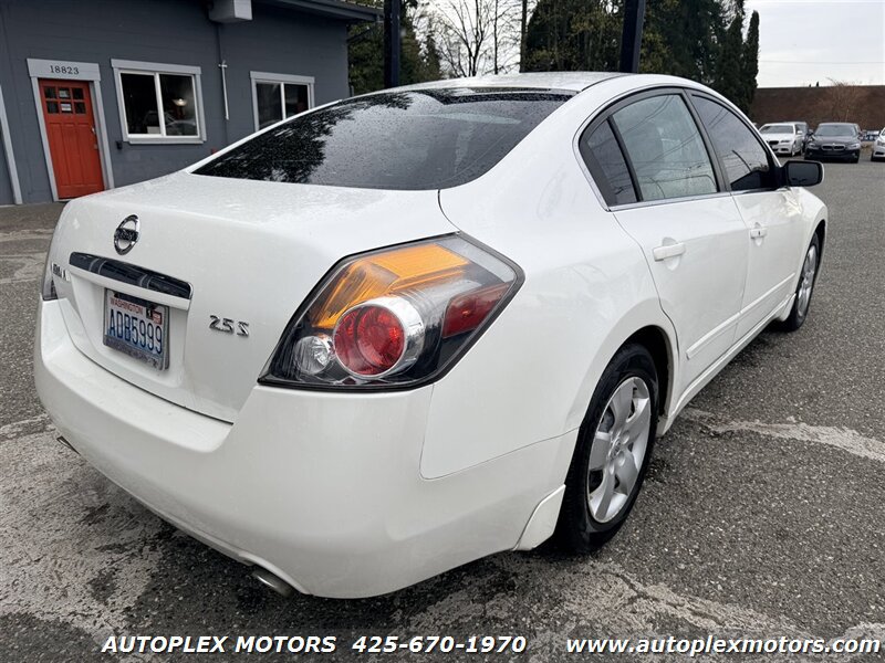 Used 2007 Nissan Altima 2.5 S w/ Convenience Pkg FWD image 8