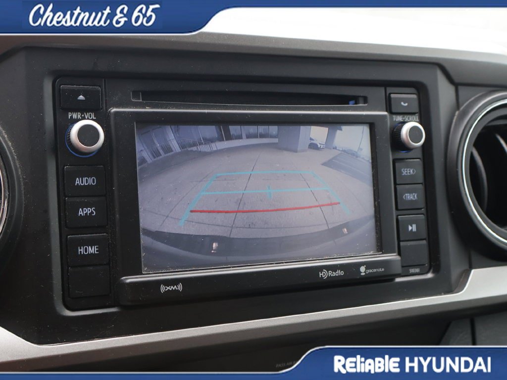 Used 2018 Toyota Tacoma SR5 RWD image 32