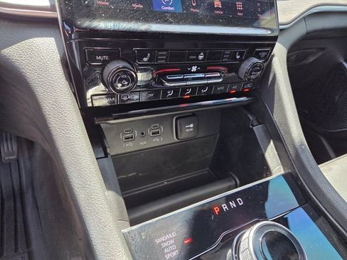 Certified 2024 Jeep Grand Cherokee L Limited w/ Black Appearance Package AWD/4WD image 27