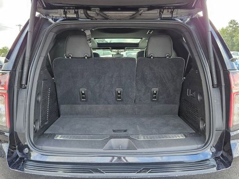 Used 2021 Chevrolet Tahoe RST w/ Luxury Package image 11