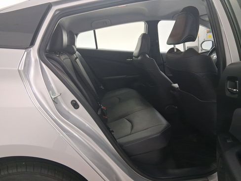 Used 2020 Toyota Prius Limited image 27