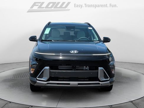 New 2026 Hyundai Kona Limited FWD image 2