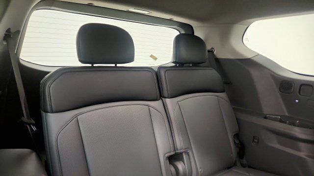 Used 2024 Kia EV9 Light Long Range RWD image 41