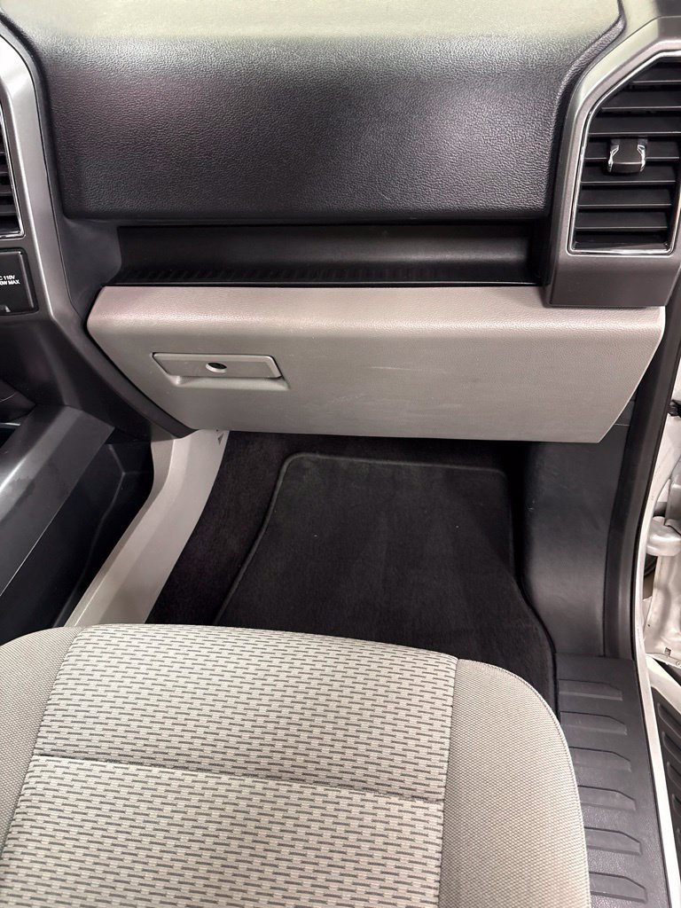 Used 2017 Ford F150 XLT w/ Equipment Group 302A Luxury RWD image 26