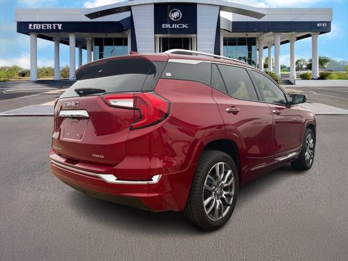 Used 2024 GMC Terrain Denali w/ Denali Premium Package image 2