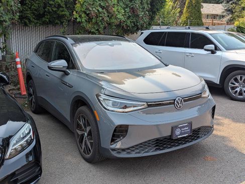 Used 2023 Volkswagen ID.4 Pro S AWD/4WD image 7