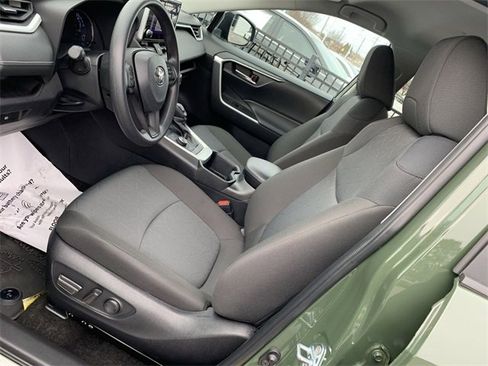 Used 2024 Toyota RAV4 Woodland Edition image 18