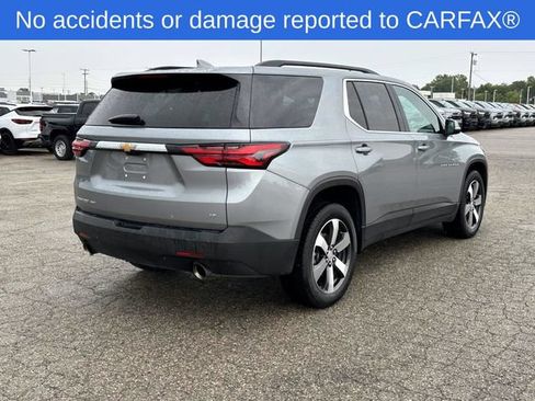 Certified 2023 Chevrolet Traverse LT w/ LT Premium Package AWD/4WD image 7