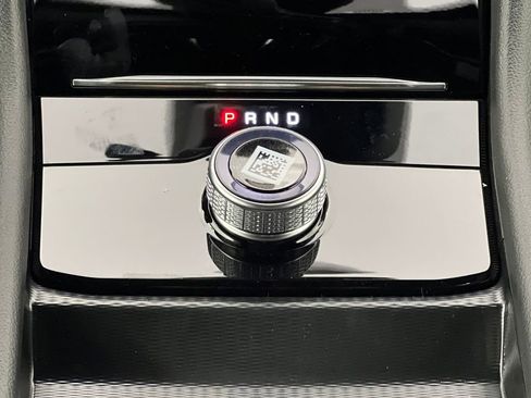 New 2025 Jeep Grand Cherokee Laredo image 13