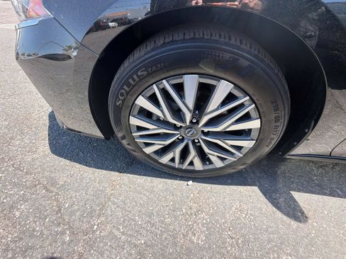 Used 2025 Nissan Altima 2.5 SV FWD image 22