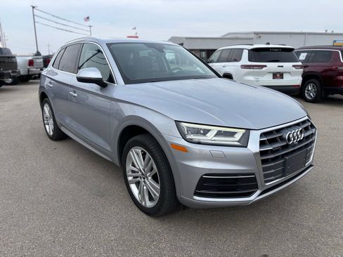 Used 2018 Audi Q5 Prestige w/ Prestige Package image 5