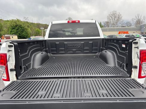 Used 2022 RAM 2500 Big Horn w/ Level A Equipment Group AWD/4WD image 13