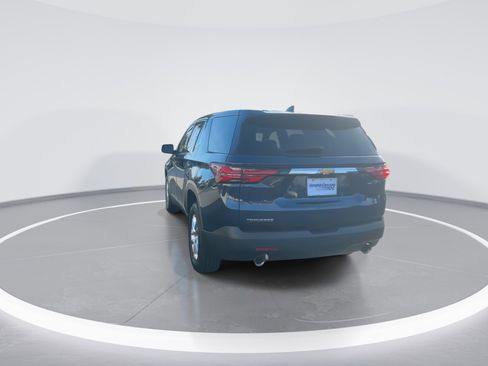 Used 2022 Chevrolet Traverse LS w/ LPO, Cargo Package image 8