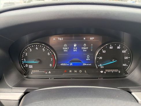 Used 2021 Ford Explorer XLT w/ Equipment Group 202A image 27