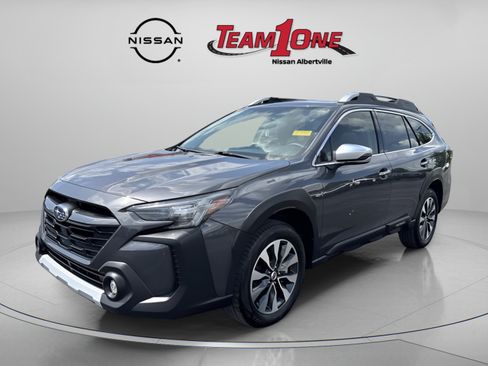 Used 2023 Subaru Outback Touring XT AWD/4WD image 4