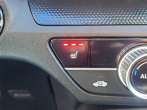 Certified 2025 Honda CR-V EX image 18