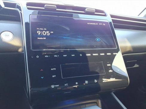 Used 2022 Hyundai Santa Cruz Limited image 24