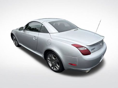 Used 2007 Lexus SC 430 Convertible RWD image 3